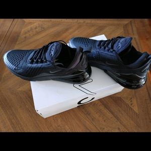 Nike Air Max 270